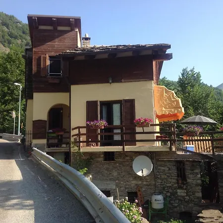 Apartman Monviso House