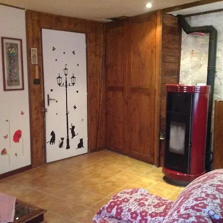 Apartman Monviso House *