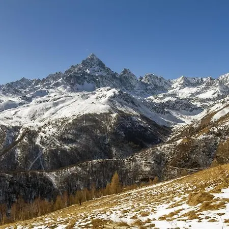 Monviso House