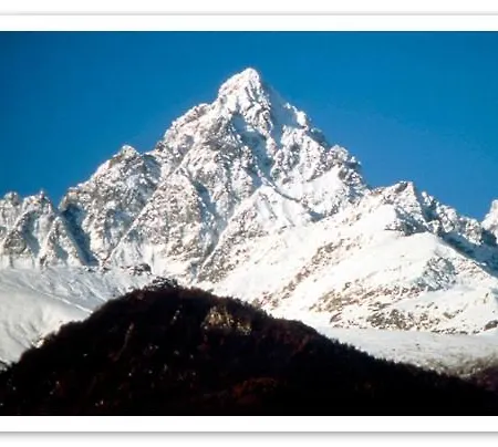 Monviso House Apartman *